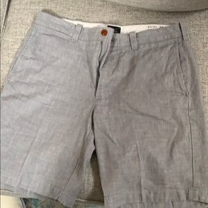 Jcrew men’s linen grey shorts 32